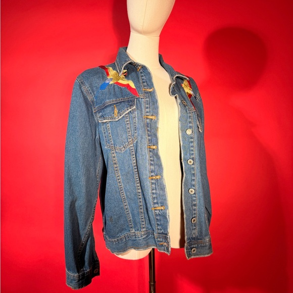 Signature Eight Denim Jacket with Tiger and Bird Los Angeles Embroidered Design - Picture 9 of 10